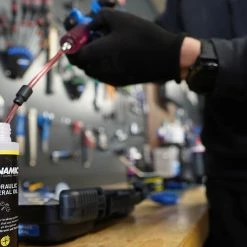 Dynamic Huile Minérale Hydraulique 100ml -Magasin de nettoyants Ballistol DY 050 Dynamic Hydraulic Mineral Oil 2371