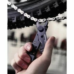 Lezyne Multi Chain Plier 7 Lezyne Multi Chain Plier -Magasin de nettoyants Ballistol Lezyne Multi Chain Pliers R1 Multi Chain Plier