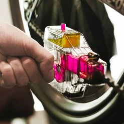 Muc-Off X-3 Dirty Chain Machine Nettoyeur De Chaîne -Magasin de nettoyants Ballistol Muc Off X 3 Dirty Chain Machine 277 X3 5