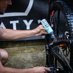 Peaty's Huile De Chaîne LinkLube All-Weather -Magasin de nettoyants Ballistol Peaty s LinkLube All Weather Kettenol e