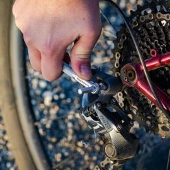 Blackburn Mini Switch Tool -Magasin de nettoyants Ballistol bbn mini switch bike tool silver lifestyle 5